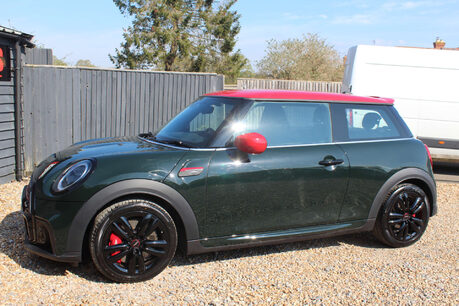Mini Hatch 2.0 John Cooper Works Auto 3dr 15