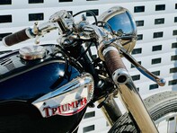 Triumph Bonneville Custom Bobber 15