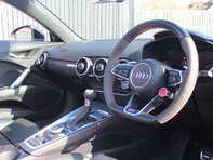 Audi TT 2.5 TT RS TFSI Quattro Semi-Auto 4WD 2dr 11
