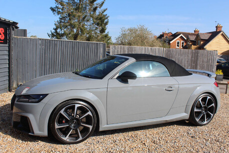 Audi TT 2.5 TT RS TFSI Quattro Semi-Auto 4WD 2dr 17