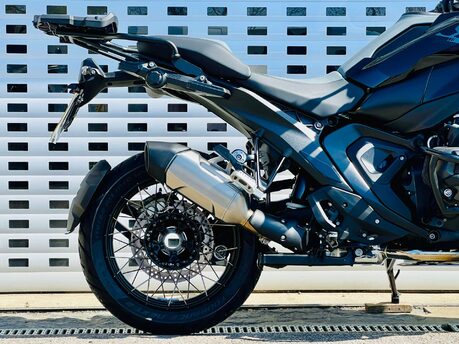 BMW R1300 R 1300 GS TE Radar + Top Box 