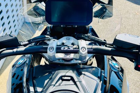 BMW R1300 R 1300 GS TE Radar + Top Box 37
