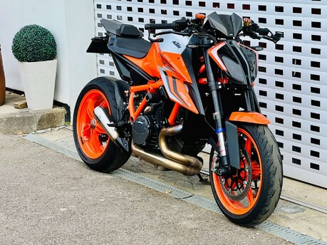 KTM 1290 Evo 
