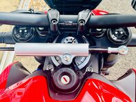 Ducati Streetfighter V2 Streetfighter V2 18