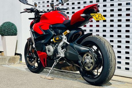 Ducati Streetfighter V2 Streetfighter V2 21