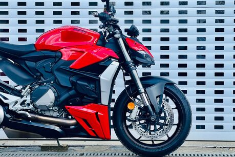 Ducati Streetfighter V2 Streetfighter V2 7