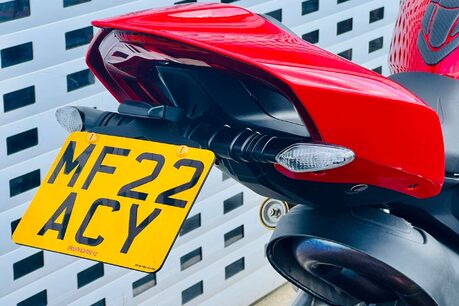 Ducati Streetfighter V2 Streetfighter V2 19