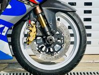 Suzuki GSX-R GSXR 1000 K1 15