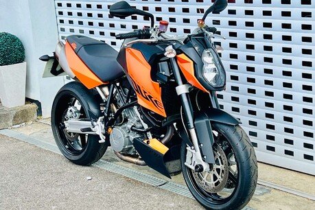 KTM 990 Super Duke 990 Super Duke 4