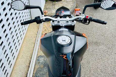 KTM 990 Super Duke 990 Super Duke 13