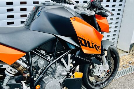 KTM 990 Super Duke 990 Super Duke 9