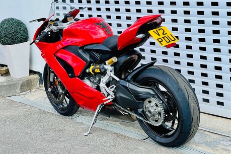 Ducati Panigale V2 Panigale V2 24