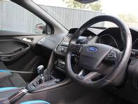 Ford Focus 2.3 Focus RS Edition 4x4 4WD 5dr 5