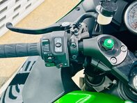 Kawasaki ZZR1400 1400 ABS Super Sports Petrol Manual (193 ps) 13