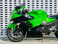Kawasaki ZZR1400 1400 ABS Super Sports Petrol Manual (193 ps) 26