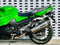 Kawasaki ZZR1400 1400 ABS Super Sports Petrol Manual (193 ps) 27