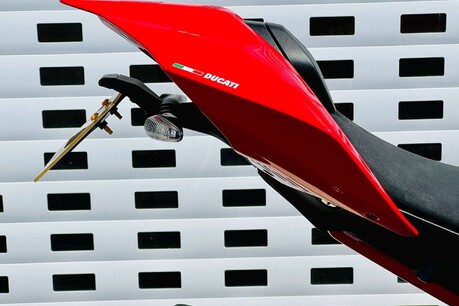 Ducati Panigale V4 Panigale V4S 9