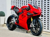 Ducati Panigale V4 Panigale V4S 5