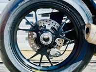 Ducati Panigale V4 Panigale V4S 23