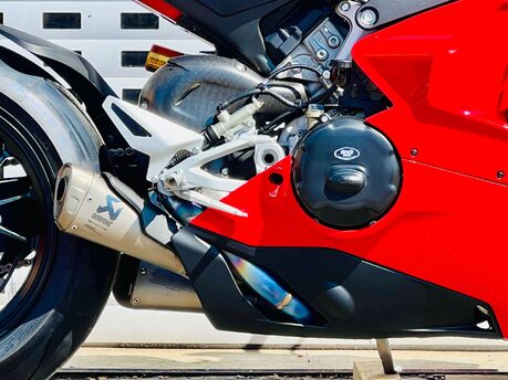 Ducati Panigale V4 Panigale V4S 