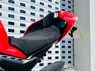 Ducati Panigale V4 Panigale V4S 37