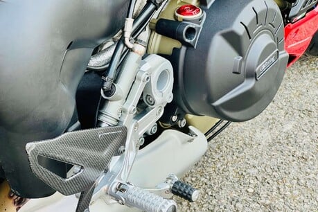 Ducati Streetfighter V4 Streetfighter V4S 20