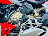 Ducati Streetfighter V4 Streetfighter V4S 27