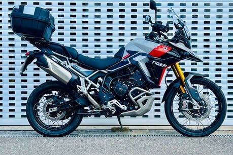 Triumph Tiger 900 Tiger 900 Rally Pro 24 2