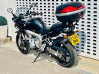 Yamaha FZ FAZER 600 13