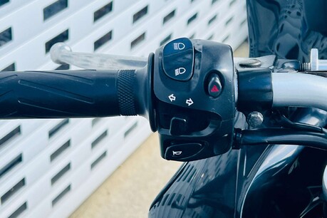 Yamaha FZ FAZER 600 6