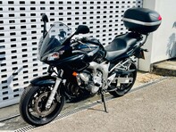 Yamaha FZ FAZER 600 15