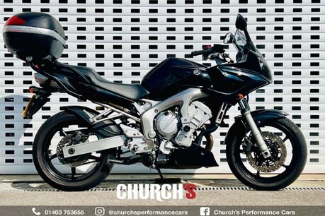 Yamaha FZ FAZER 600 1