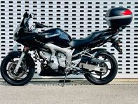 Yamaha FZ FAZER 600 13