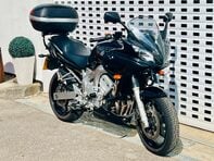 Yamaha FZ FAZER 600 5