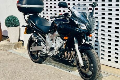 Yamaha FZ FAZER 600 5