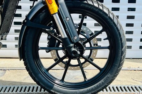Triumph Scrambler Scrambler 400X 15