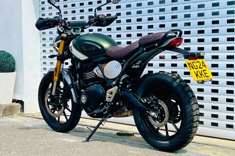 Triumph Scrambler Scrambler 400X 23