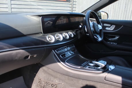 Mercedes-Benz E Class 2.0 E220d AMG Line (Premium Plus) Cabriolet 2dr Diesel G-Tronic+ Euro 6 (s/ 16