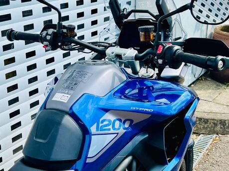 Triumph Tiger 1200 Tiger 1200 GT Pro 