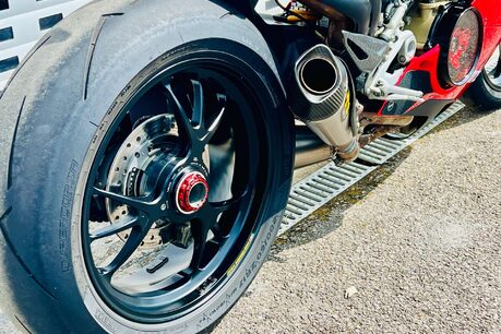 Ducati Panigale V4 Panigale V4 12
