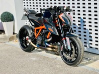 KTM 1290 SUPERDUKE R 20 3
