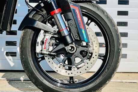 KTM 1290 SUPERDUKE R 20 21