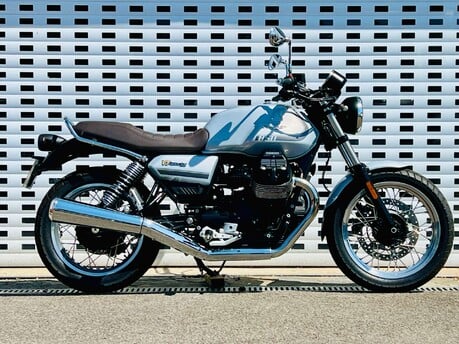 Moto Guzzi V7 V7 IV Special