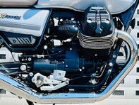 Moto Guzzi V7 V7 IV Special 8
