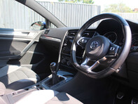 Volkswagen Golf 1.5 Golf R-Line Edition TSi Evo 5dr 4