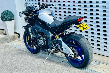 Yamaha MT-10 SP MT-10 SP 25