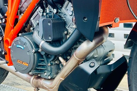 KTM 1290 Super Duke GT 1290 Super Duke GT 14