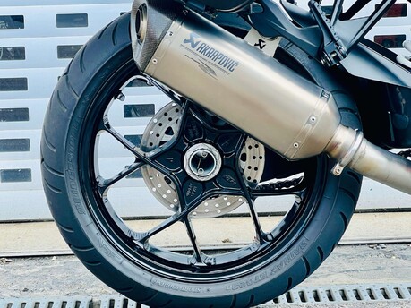 KTM 1290 Super Duke GT 1290 Super Duke GT 