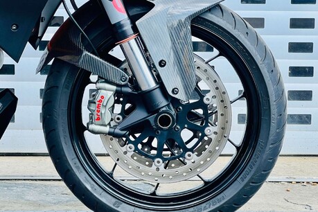 KTM 1290 Super Duke GT 1290 Super Duke GT 8