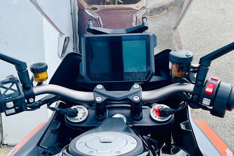 KTM 1290 Super Duke GT 1290 Super Duke GT 10